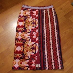 Beautiful skirt for fall.